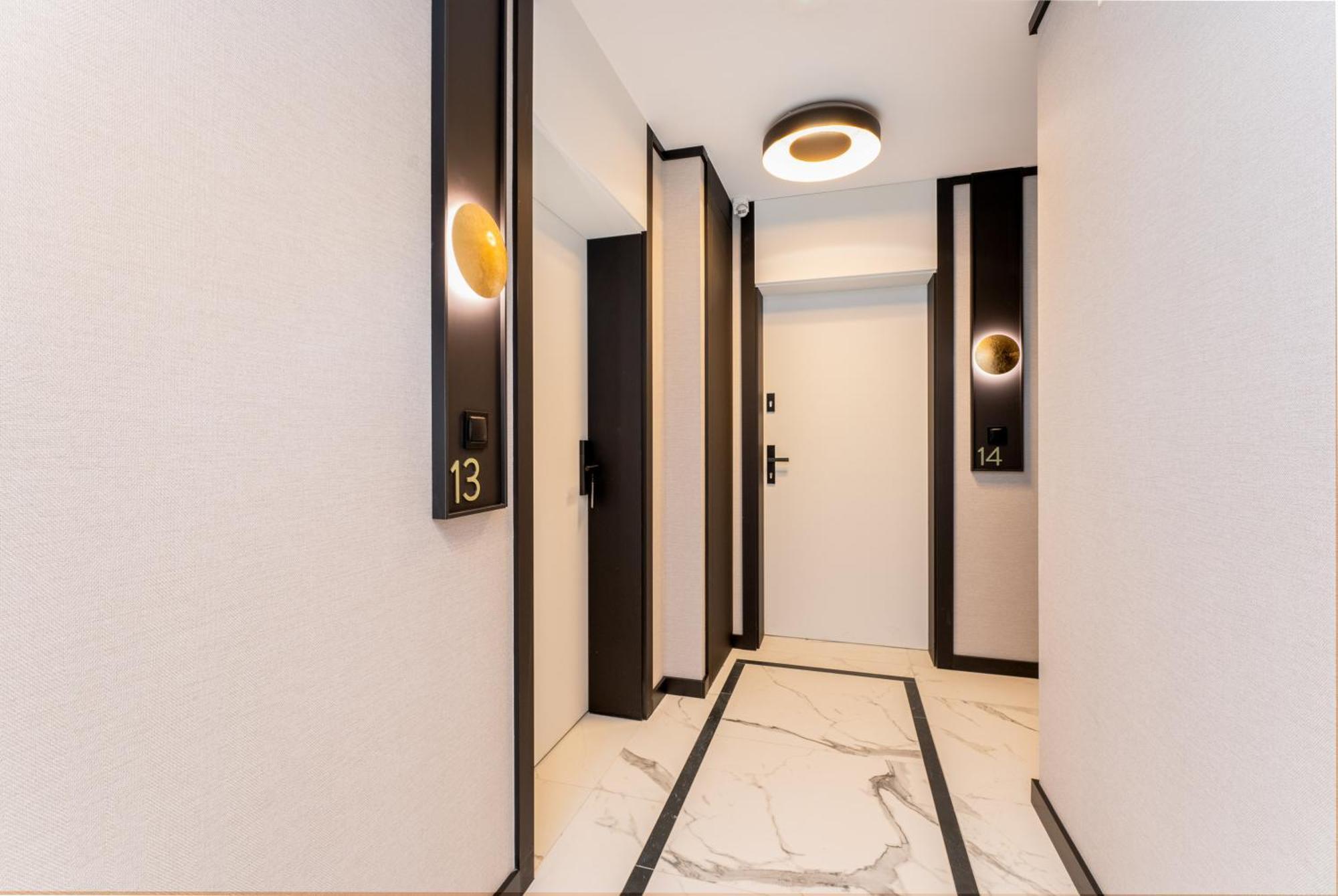 Apartment Old Town Krowoderska With Free Underground Garage クラクフ エクステリア 写真