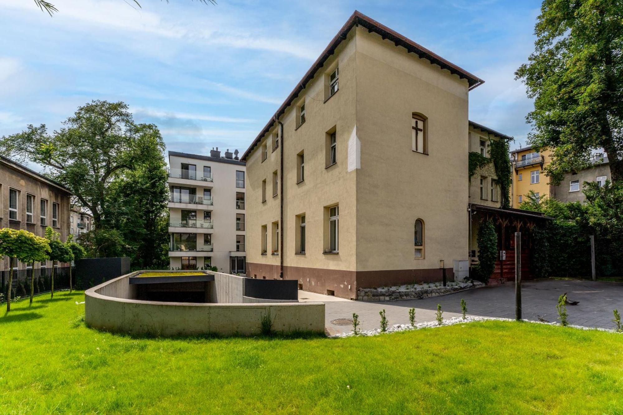 Apartment Old Town Krowoderska With Free Underground Garage クラクフ エクステリア 写真