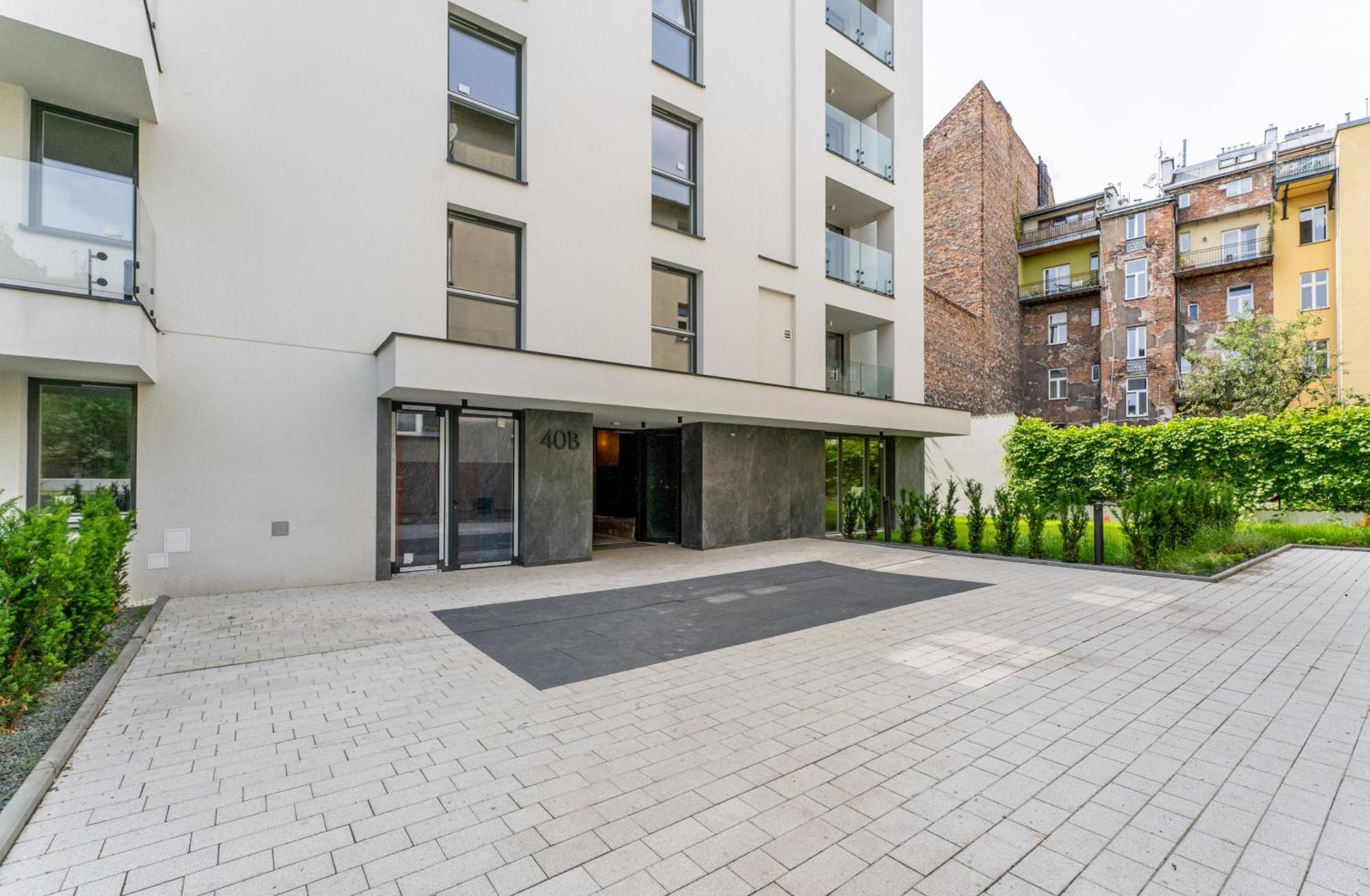 Apartment Old Town Krowoderska With Free Underground Garage クラクフ エクステリア 写真