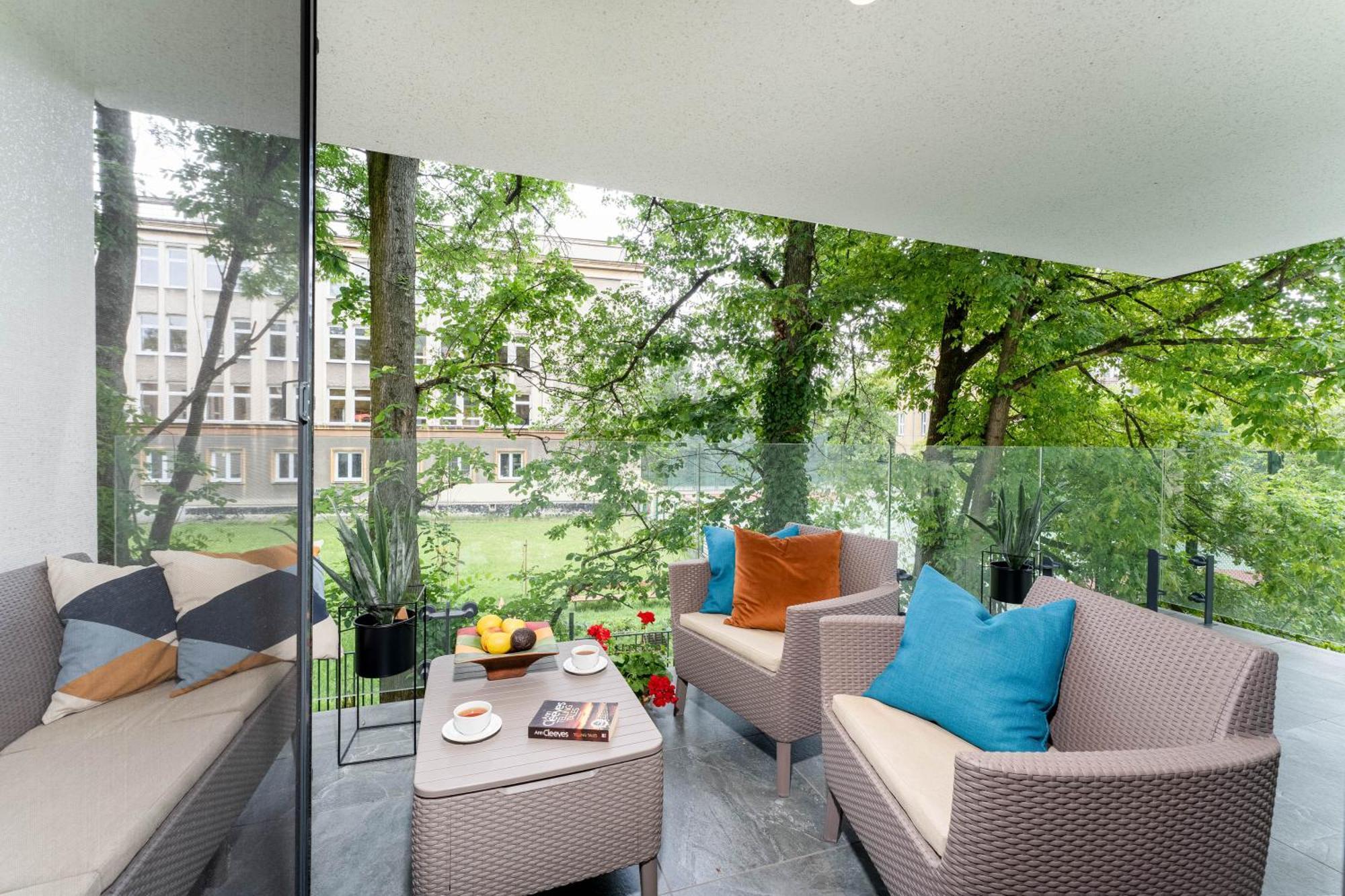 Apartment Old Town Krowoderska With Free Underground Garage クラクフ エクステリア 写真