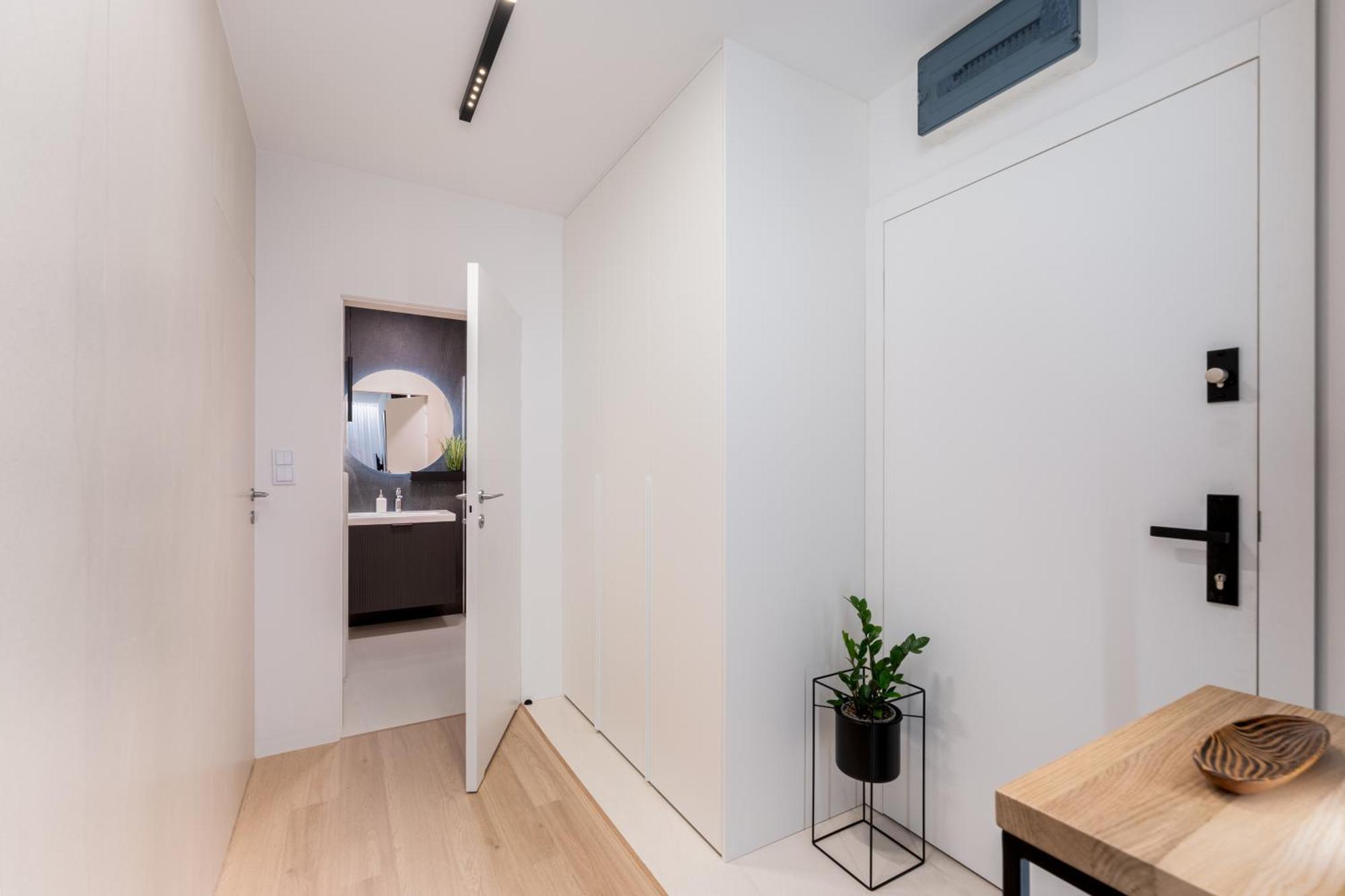 Apartment Old Town Krowoderska With Free Underground Garage クラクフ エクステリア 写真