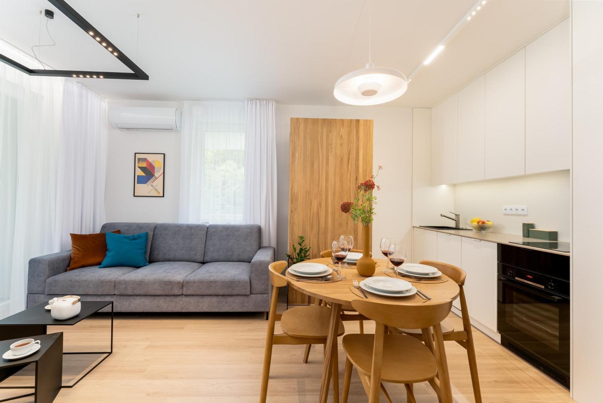 Apartment Old Town Krowoderska With Free Underground Garage クラクフ エクステリア 写真